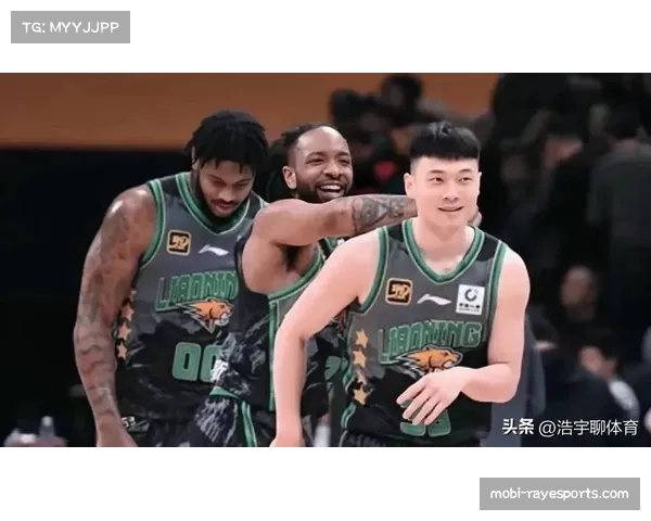 鄢手骐获乌戈体系彻底激活 连续四场得分上双成外线新核